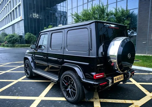 Mercedes-Benz Mercedes-AMG G-Class 2023 AMG G 63 extérieur photo 3