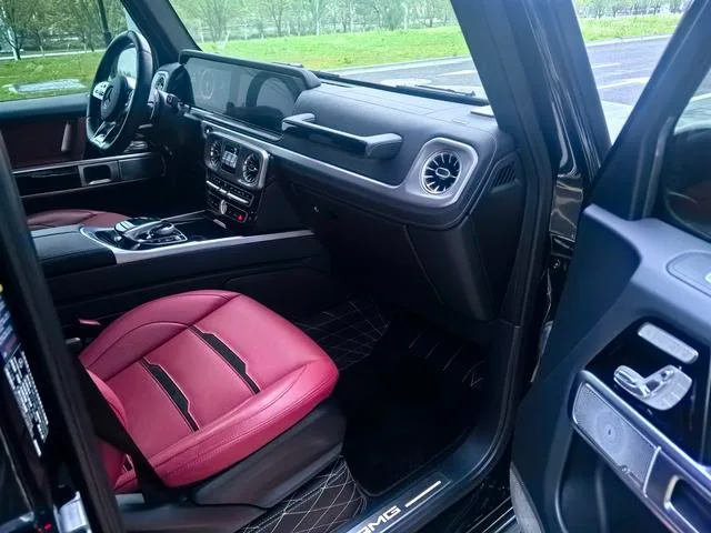 Mercedes-Benz Mercedes-AMG G-Class 2023 AMG G 63 intérieur photo 7