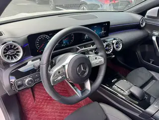 Mercedes-Benz A-Class 2021 A 200 L Sport Sedan Fashion Edition interior photo 9 Mercedes-Benz A-Class 2021 A 200 L Sport Sedan Fashion Edition interior photo 9