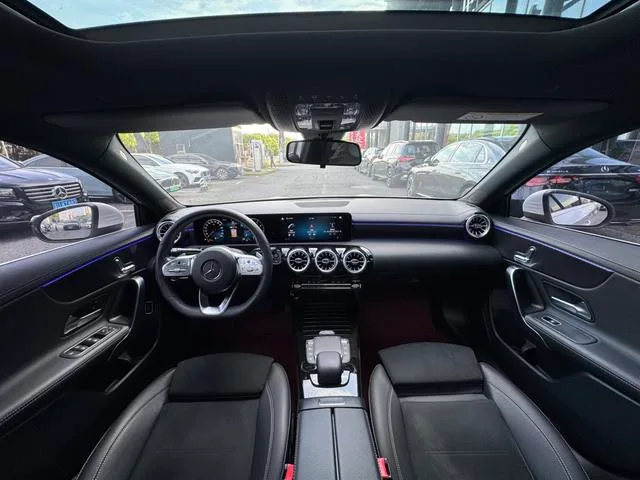 Mercedes-Benz A-Class 2021 A 200 L Sport Sedan Fashion Edition interior photo 15 Mercedes-Benz A-Class 2021 A 200 L Sport Sedan Fashion Edition interior photo 15