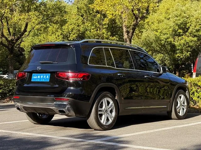 Mercedes-Benz GLB 2022 GLB 220 Dynamic exterior photo 5 Mercedes-Benz GLB 2022 GLB 220 Dynamic exterior photo 5