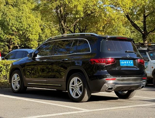 Mercedes-Benz GLB 2022 GLB 220 Dynamic exterior photo 7 Mercedes-Benz GLB 2022 GLB 220 Dynamic exterior photo 7