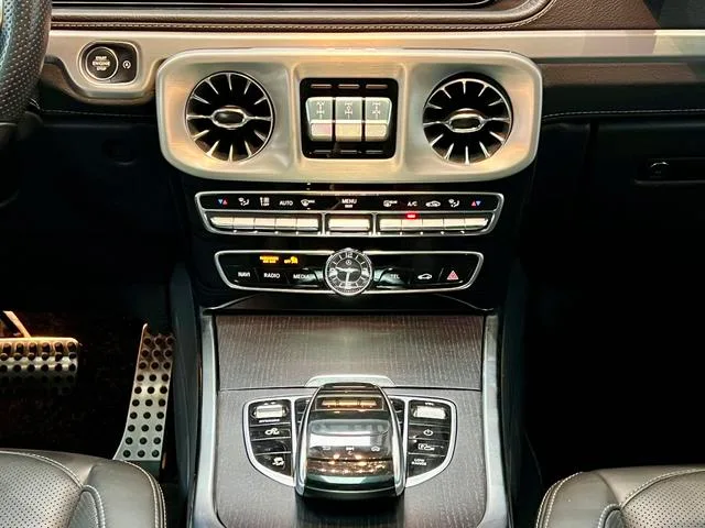 Mercedes-Benz G-Class 2022 G 500 interior photo 13 Mercedes-Benz G-Class 2022 G 500 interior photo 13
