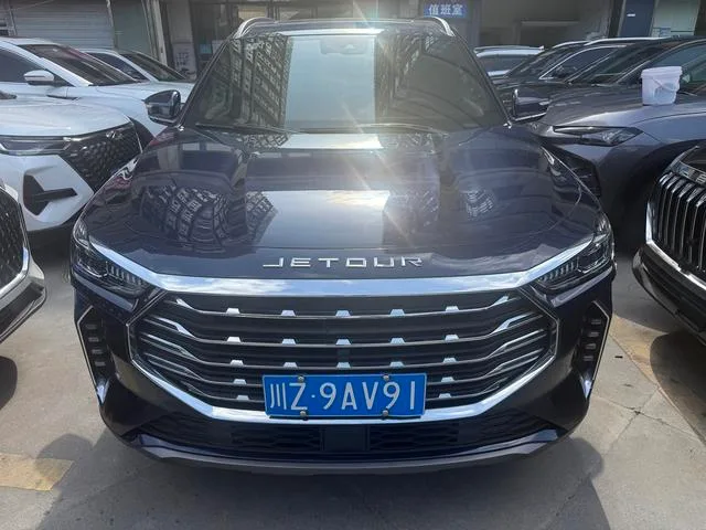Jetour X70 PLUS 2021 Restyling 1.6T DCT sky 7 seat exterior photo 2 Jetour X70 PLUS 2021 Restyling 1.6T DCT sky 7 seat exterior photo 2
