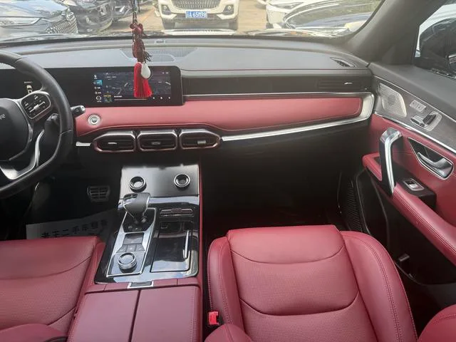 Jetour X70 PLUS 2021 Restyling 1.6T DCT sky 7 seat interior photo 10 Jetour X70 PLUS 2021 Restyling 1.6T DCT sky 7 seat interior photo 10