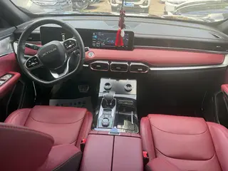 Jetour X70 PLUS 2021 Restyling 1.6T DCT sky 7 seat interior photo 13 Jetour X70 PLUS 2021 Restyling 1.6T DCT sky 7 seat interior photo 13