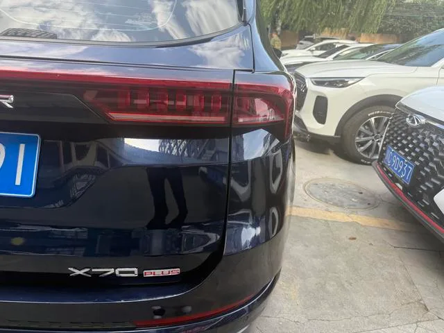 Jetour X70 PLUS 2021 Restyling 1.6T DCT sky 7 seat interior photo 17 Jetour X70 PLUS 2021 Restyling 1.6T DCT sky 7 seat interior photo 17
