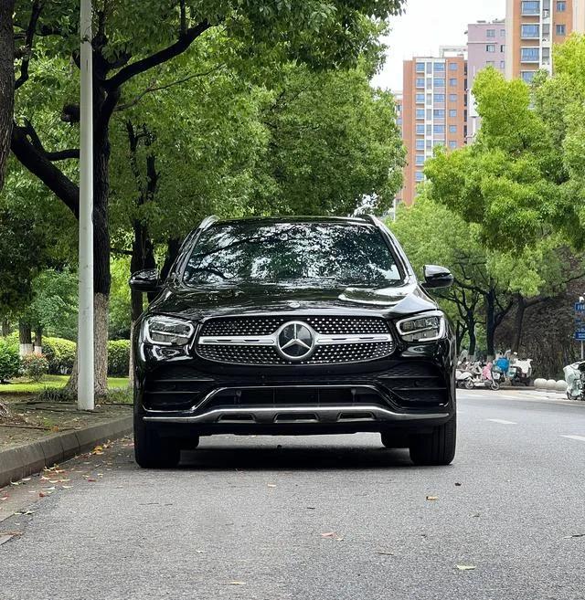 Mercedes-Benz GLC 2022 GLC 260 L 4MATIC Type de luxe extérieur photo 2