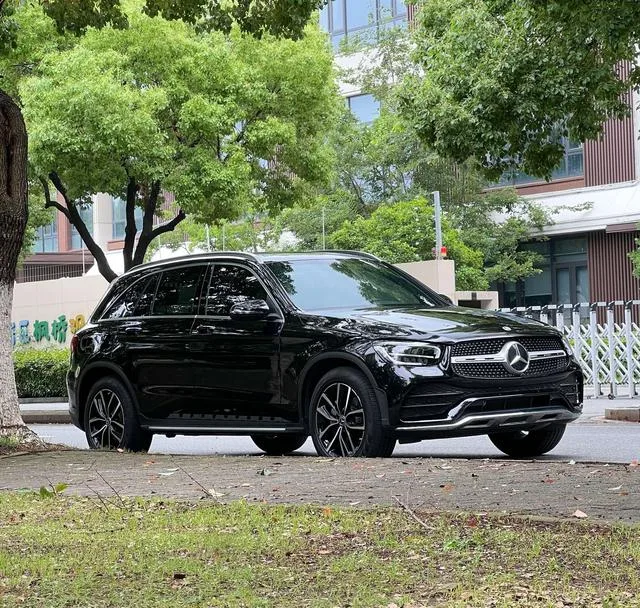 Mercedes-Benz GLC 2022 GLC 260 L 4MATIC Type de luxe extérieur photo 3