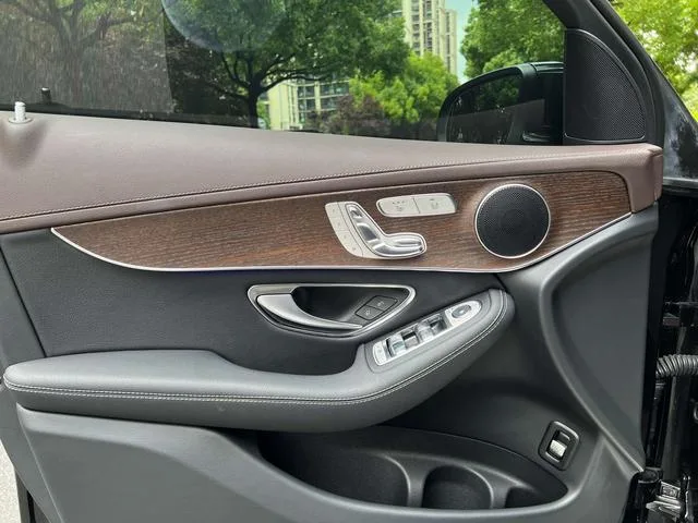Mercedes-Benz GLC 2022 GLC 260 L 4MATIC Type de luxe extérieur photo 7