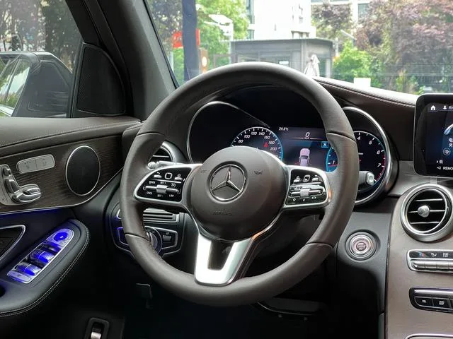 Mercedes-Benz GLC 2022 GLC 260 L 4MATIC Type de luxe extérieur photo 9