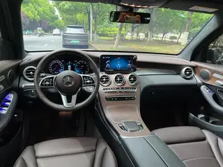 Mercedes-Benz GLC 2022 GLC 260 L 4MATIC Type de luxe intérieur photo 11