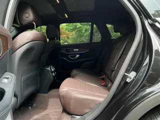 Mercedes-Benz GLC 2022 GLC 260 L 4MATIC Type de luxe intérieur photo 16