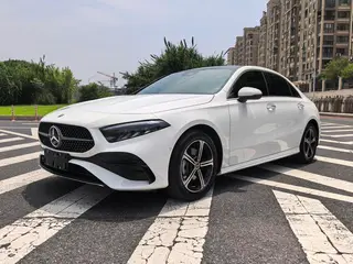 Mercedes-Benz A-Class 2025 A 200 L Fashion Edition exterior photo 1