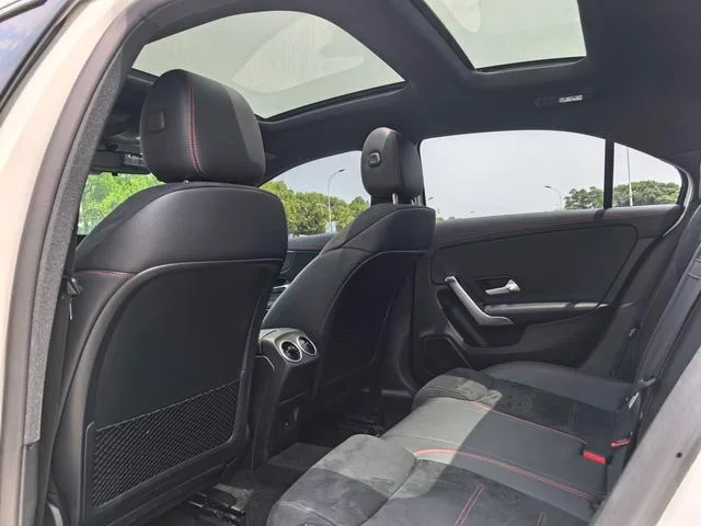 Mercedes-Benz A-Class 2025 A 200 L Fashion Edition interior photo 6