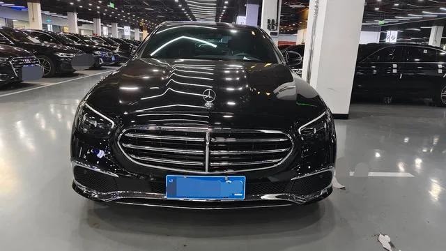 Mercedes-Benz E-Class (Imported) 2023 E 260 Fashion Sports Edition exterior photo 2