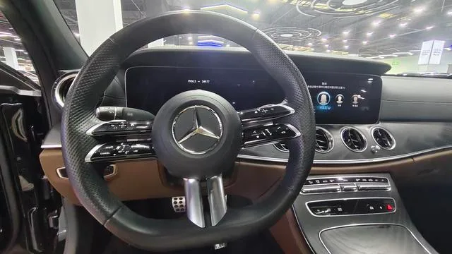 Mercedes-Benz E-Class (Imported) 2023 E 260 Fashion Sports Edition exterior photo 5
