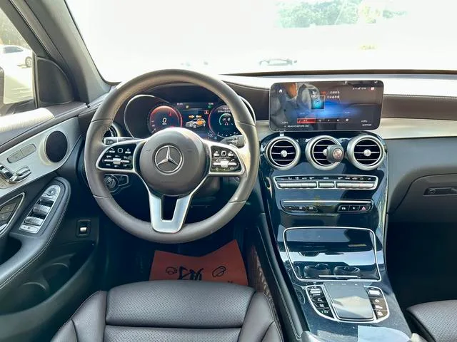 Mercedes-Benz GLC 2022 Three changes GLC 260 L 4MATIC Dynamic exterior photo 5