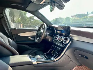 Mercedes-Benz GLC 2022 Three changes GLC 260 L 4MATIC Dynamic interior photo 11