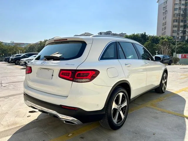 Mercedes-Benz GLC 2022 Three changes GLC 260 L 4MATIC Dynamic interior photo 16