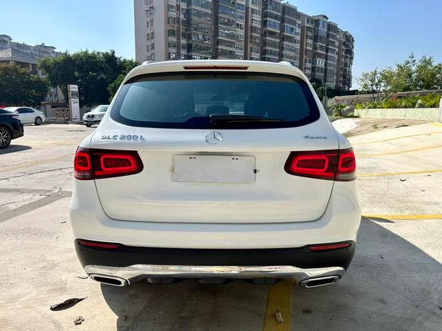 Mercedes-Benz GLC 2022 Three changes GLC 260 L 4MATIC Dynamic interior photo 17