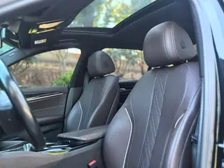 BMW 5 Series 2022 Reforma 525Li M Conjunto deportivo interior foto 8 BMW 5 Series 2022 Reforma 525Li M Conjunto deportivo interior foto 8