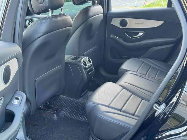 Mercedes-Benz GLC 2020 GLC 260 L 4MATIC Dynamic interior photo 9 Mercedes-Benz GLC 2020 GLC 260 L 4MATIC Dynamic interior photo 9