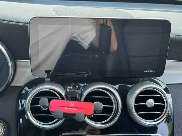 Mercedes-Benz GLC 2020 GLC 260 L 4MATIC Dynamic interior photo 12 Mercedes-Benz GLC 2020 GLC 260 L 4MATIC Dynamic interior photo 12