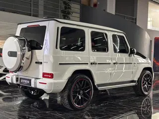 Mercedes-Benz Mercedes-AMG G-Class 2023 AMG G 63 interior photo 15