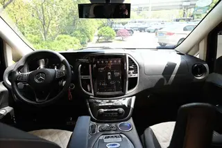 Mercedes-Benz Vito 2021 2.0T Elite Edition 7 seat interior photo 18