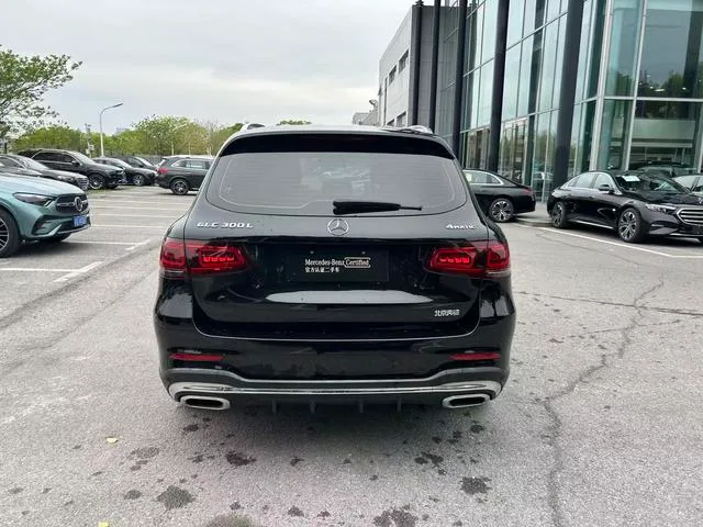Mercedes-Benz GLC 2021 GLC 300 L 4MATIC Dynamic exterior photo 6