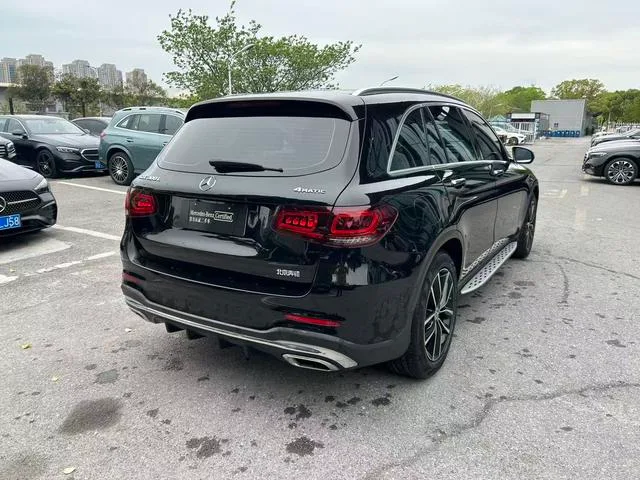 Mercedes-Benz GLC 2021 GLC 300 L 4MATIC Dynamic exterior photo 8