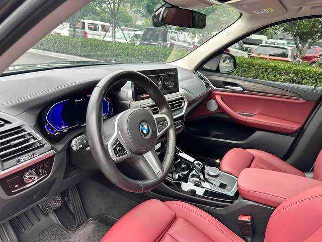 BMW X3 2022 xDrive30i Líder M Traje de noche Yao exterior foto 5 BMW X3 2022 xDrive30i Líder M Traje de noche Yao exterior foto 5