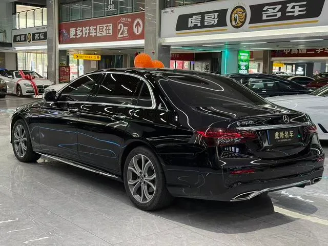 Mercedes-Benz E-Class 2022 Restyling E 300 L Luxury type sports car exterior photo 4 Mercedes-Benz E-Class 2022 Restyling E 300 L Luxury type sports car exterior photo 4