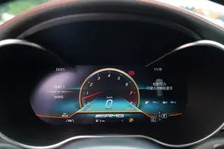 Mercedes-Benz GLC AMG 2022 AMG GLC 43 4MATIC интерьер фото 12