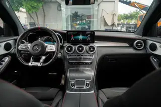 Mercedes-Benz GLC AMG 2022 AMG GLC 43 4MATIC интерьер фото 18