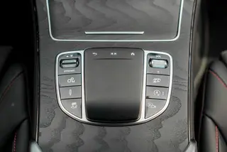 Mercedes-Benz GLC AMG 2022 AMG GLC 43 4MATIC интерьер фото 19