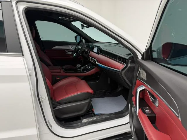 Jetour X70 PLUS 2021 Zhuge 1.6T DCT Wuhou 5 seat interior photo 10 Jetour X70 PLUS 2021 Zhuge 1.6T DCT Wuhou 5 seat interior photo 10