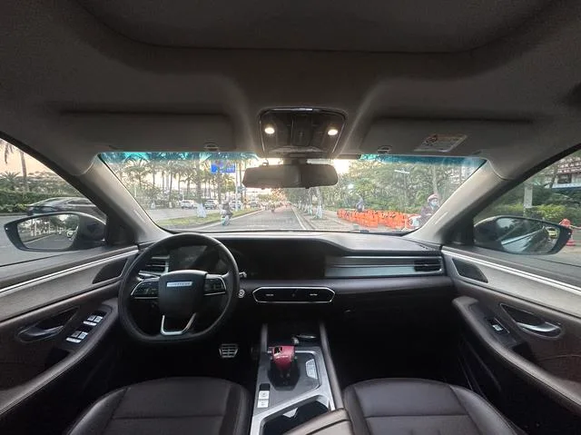 Jetour X90 PLUS 2023 Restyling 1.6TD DCT Villa interior photo 8 Jetour X90 PLUS 2023 Restyling 1.6TD DCT Villa interior photo 8