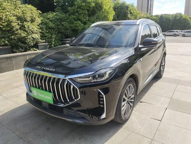 Jetour X70 PLUS 2023 1.5T DCT Brave person PLUS 5 seat exterior photo 1 Jetour X70 PLUS 2023 1.5T DCT Brave person PLUS 5 seat exterior photo 1
