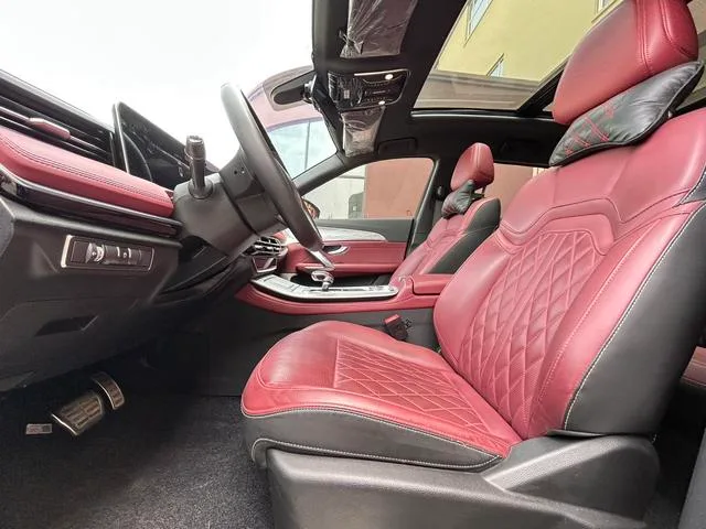 Jetour X70 PLUS 2023 1.5T DCT Brave person PLUS 5 seat exterior photo 8 Jetour X70 PLUS 2023 1.5T DCT Brave person PLUS 5 seat exterior photo 8