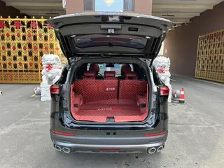 Jetour X70 PLUS 2023 1.5T DCT Brave person PLUS 5 seat interior photo 14 Jetour X70 PLUS 2023 1.5T DCT Brave person PLUS 5 seat interior photo 14