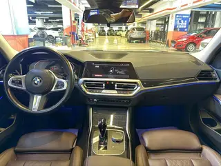 BMW 3 Series 2022 Reforma 325Li M Conjunto deportivo exterior foto 8 BMW 3 Series 2022 Reforma 325Li M Conjunto deportivo exterior foto 8