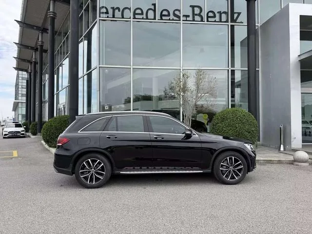 Mercedes-Benz GLC 2022 GLC 260 L 4MATIC Type de luxe intérieur photo 20