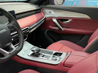 Jetour X70 PLUS 2023 1.5T DCT Brave person PLUS 5 seat interior photo 11 Jetour X70 PLUS 2023 1.5T DCT Brave person PLUS 5 seat interior photo 11