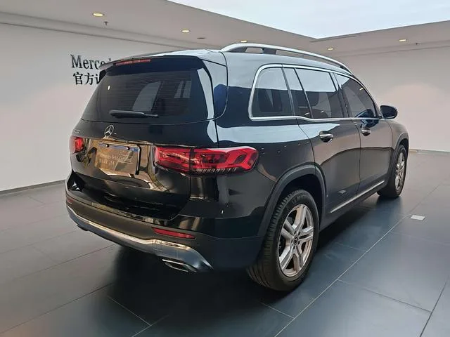 Mercedes-Benz GLB 2023 GLB 220 Dynamic exterior photo 5 Mercedes-Benz GLB 2023 GLB 220 Dynamic exterior photo 5