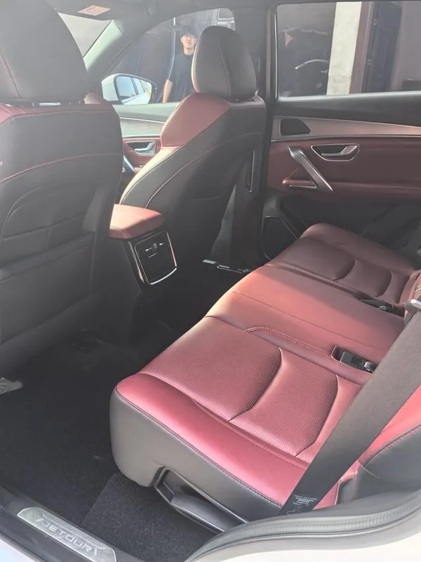 Jetour X70 PLUS 2021 Restyling 1.5T DCT mountain Pro 5 seat exterior photo 5