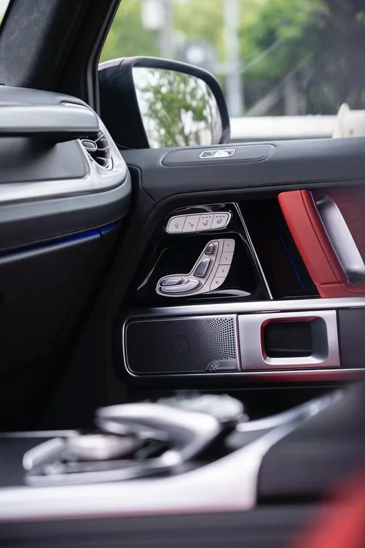 Mercedes-Benz G-Class 2021 G 500 interior photo 11 Mercedes-Benz G-Class 2021 G 500 interior photo 11