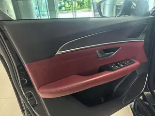 Jetour X70 PLUS 2024 Champion Edition 1.5T DCT Champion MAX 5 seat interior photo 13 Jetour X70 PLUS 2024 Champion Edition 1.5T DCT Champion MAX 5 seat interior photo 13