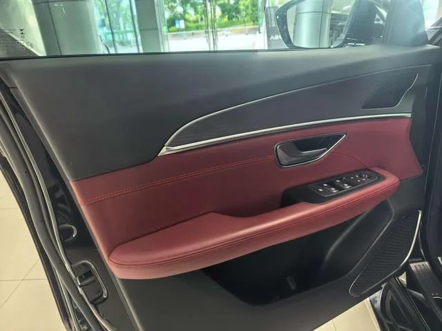 Jetour X70 PLUS 2024 Champion Edition 1.5T DCT Champion MAX 5 seat interior photo 13 Jetour X70 PLUS 2024 Champion Edition 1.5T DCT Champion MAX 5 seat interior photo 13